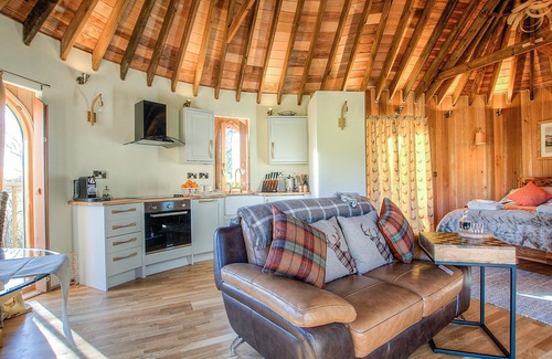 Llanfihangel Tal-y-llyn Cottage | 1 bedroom accommodation in Brecon