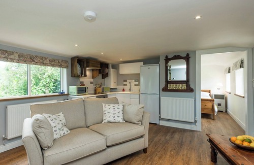 Hethel Cottage | 1 bedroom accommodation in Shotesham St Mary, near Norwich