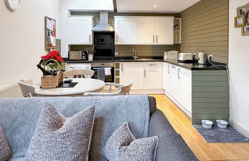 Thorncombe Cottage | 1 bedroom accommodation in Thorncombe, near Broadwindsor
