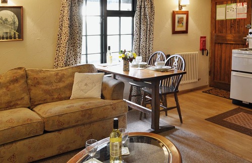 Elmsted Cottage | 1 bedroom accommodation in Stelling Minnis, near Canterbury