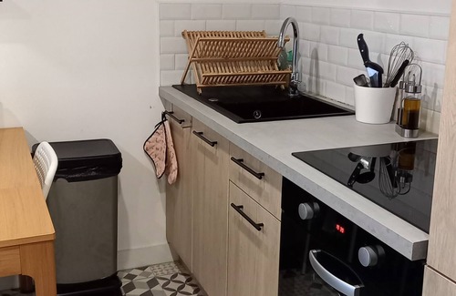Beaumont-sur-Oise Apartment | 1 Bedroom Apartment in Beaumont-sur-Oise