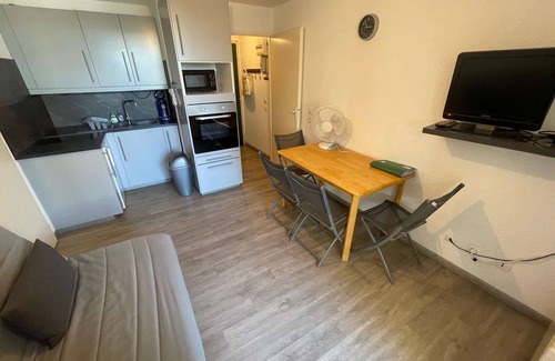 Les Sablettes Apartment | 1 bedroom apartment close to the beach of Les Sablettes