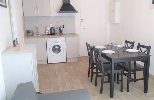 Gruissan Apartment | 1 Bedroom Apartment in Gruissan