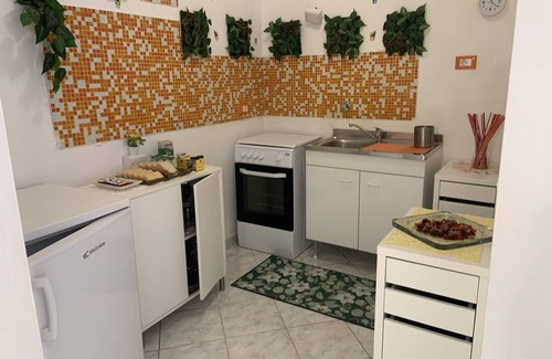 Frattocchie Apartment | 1 bedroom apartment in marino