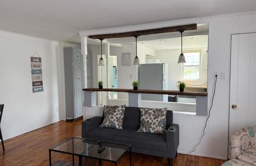 Rockledge Apartment | 1-bedroom Apartment In Rockledge
