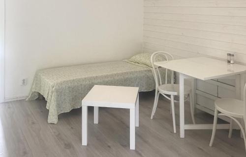 Upplands-Bro Municipality House | 1 Bedroom Beautiful Home In Bro