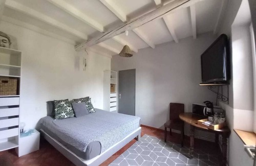 Volx Bed & Breakfast | 1 Bedroom Bed & breakfast in Volx