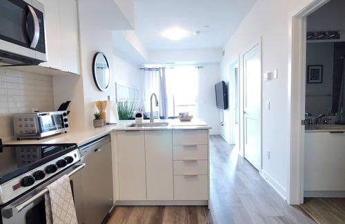 Waterloo Condo | 1 bedroom Condo in Waterloo with Balcony
