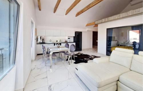 Pisz Apartment | 1 Bedroom Cozy Apartment In Pisz