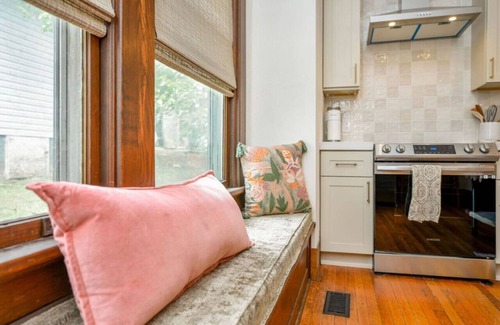 Burlington Apartment | 1 Bedroom Full Apartment | Unique, Uplifting & Serene