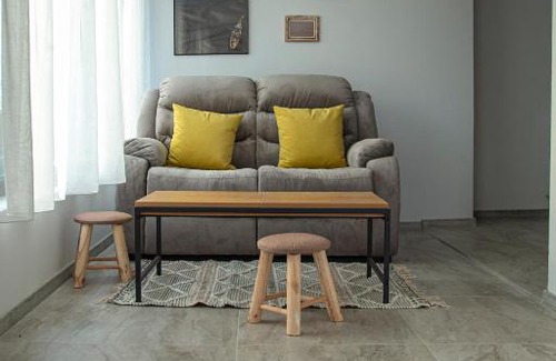 Navodari House | 1 bedroom Lake House