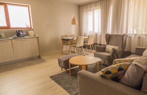 Trakata Apartment | 1-bedroom luxurious FLAT- 4 People-Private Complex #12