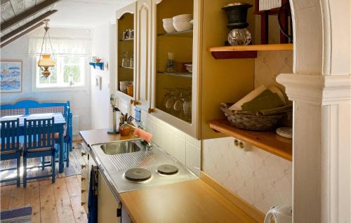 Sjotorp Apartment | 1 Bedroom Nice Apartment In Sjötorp