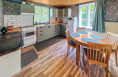 Filipstad Municipality House | 1 bedroom nice home in Lesjöfors