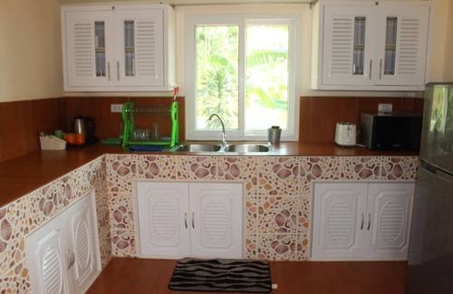 Phen House | 1 Bedroom Pool Villa Tropical Fruit Garden Fast Wi-fi Smart Tv Home Cooking