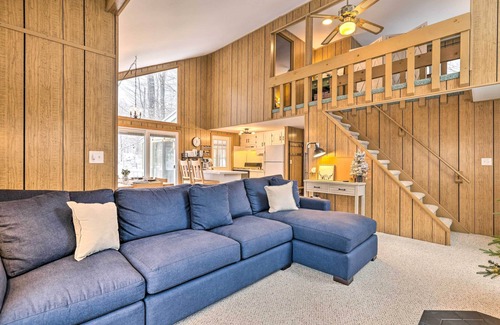 Locust Lake Village Cottage | 1 Block to Lake: Poconos Getaway w/Fire Pit!
