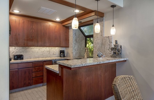 Kamuela Condo | 1 BR/2 BA Oceanfront Mauna Lani Terrace Condo