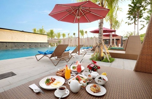 By Pass Ngurah Rai Villa | 1 BR Suite Villa with a private pool, FREE return airport transfers