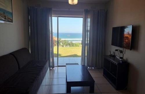 Illovo Beach Apartment | #1 Illovo Views
