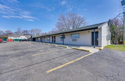 Port Huron Apartment | 1 Mi to Beach Peaceful Port Huron Escape