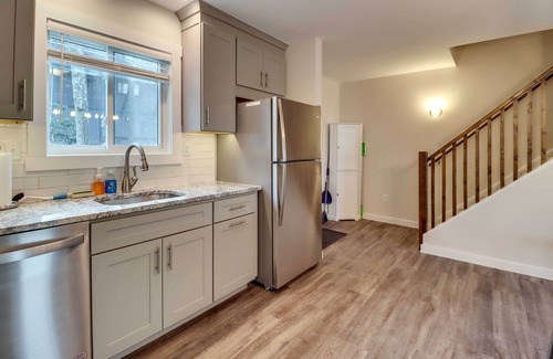 Village at Camelback House | 1 Mi to Camelback Resort: Tannersville Townhome
