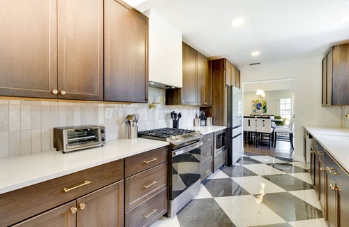 Lawsona - Fern Creek House | 1 Mi to Downtown Orlando: Home w/Fenced Yard!