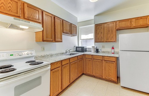 Downtown Baltimore Apartment | 1 Mi to Druid Hill Park: Quaint Baltimore Apt