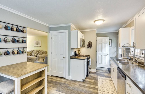 South Bend Cottage | < 1 Mi to Notre Dame: Family-friendly Home!