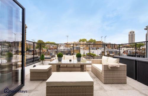 Brompton & Hans Town Apartment | 1 Min Walk to Harrods, Knightsbridge Penthouse