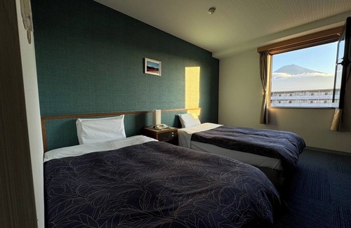 Fujiyoshida Hotel | 1 minute walk from Mt Fuji station twin 21 Wes/Fujiyoshida Yamanashi