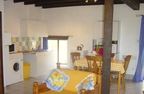 Madre House | 1 of 3 gites (sleeps 2-14) - Cottage with pool - Le Cezanne -