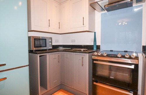 Lostwithiel House | 1 OLD TALBOT COTTAGES, pet friendly, with a garden in Lostwithiel