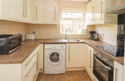 Cheshire West and Chester Cottage | 1 ORGANSDALE COTTAGES, family friendly, with open fire in Kelsall