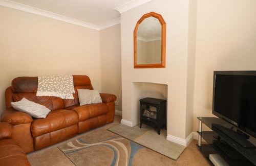 Edburton House | 1 Paythorne Farm Cottages
