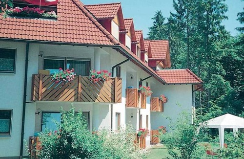 Bad Duerrheim Apartment | 1-room apartment approx. 40m² - park view at the spa