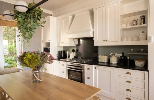 Kalk Bay Apartment | 1 Stonehouse at the Majestic Village, Kalk Bay