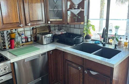 Vancouver House | βοΈ π10% discount for the previous guests!π βοΈ nnSunset view- Ocean front!ππΉ