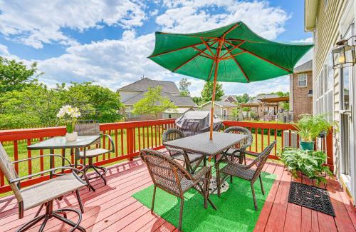 Jamestown House | 10 Mi to Dtwn Greensboro Family Gem with Yard