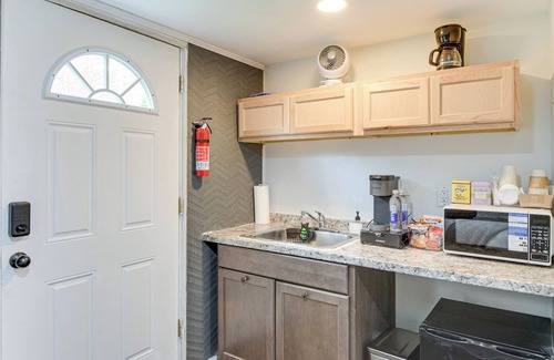 Wheaton-Glenmont Apartment | 10 Mi to Washington: Wheaton Studio Suite