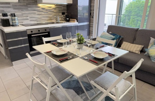 Villapizzone Apartment | 10 Min from Fiera Milano with Largo Terrazzo