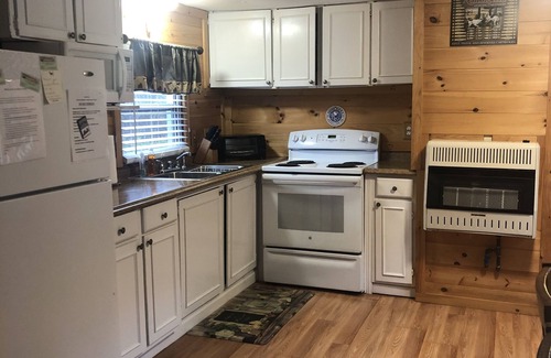 Mount Vision Cottage | 10 MINS to Allstar Village, 20 MINS to Dreams Park