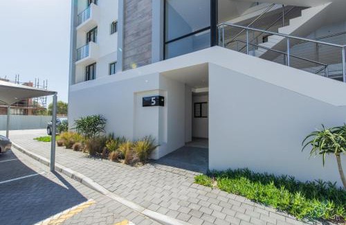 Summerstrand Apartment | 10 on Bellamare near the Beachfront