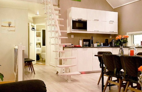 Haram House | 10 person holiday home in Brattvåg