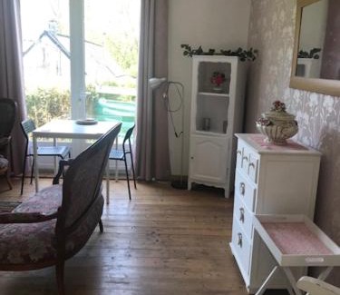Fougerolles-du-Plessis House | 10 Rue Bardeau,Fougerolle du Plessis,France,53190