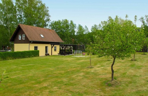 Mnisek Other | 100 m² Accommodation ∙ 3 bedrooms ∙ 6 guests