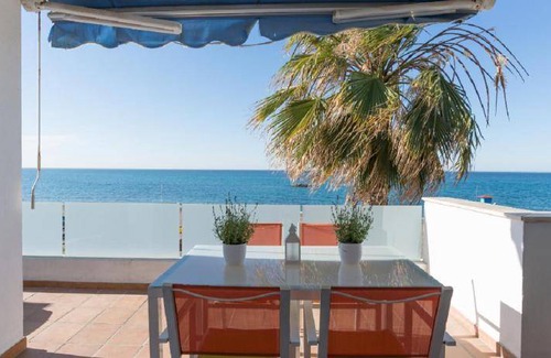 La Cala del Moral Apartment | 100 m² Apartment ∙ 3 bedrooms ∙ 5 guests