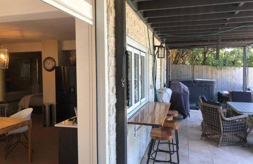 Killcare Heights Apartment | 100 m² Apartment ∙ 1 bedroom ∙ 2 guests