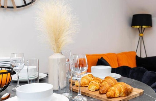 Gabalfa Apartment | 100 m² Apartment ∙ 1 bedroom ∙ 2 guests
