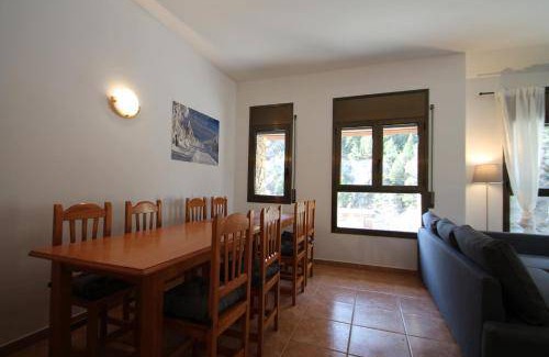 Ransol Apartment | 100 m² Apartment ∙ 3 bedrooms ∙ 8 guests