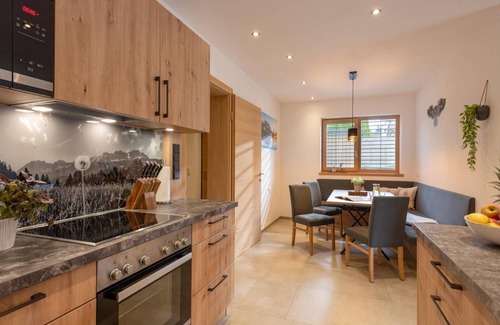 Ellmau Apartment | 100 m² Apartment ∙ 3 bedrooms ∙ 8 guests
